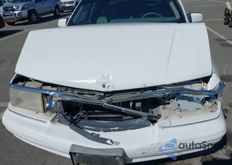 1994 Lincoln Continental Signature from USA, damaged, VIN 1LNLM9847RY795619